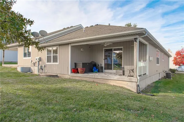 $280,000 | 4605 Hedges Avenue, Kansas City, MO 64133