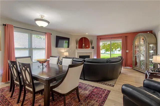 $280,000 | 4605 Hedges Avenue, Kansas City, MO 64133