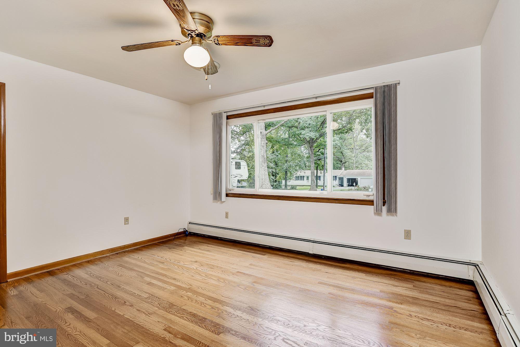 13211 Maple Grove Road Reisterstown, MD 21136 - Photo 11 of 38 Master Bedroom