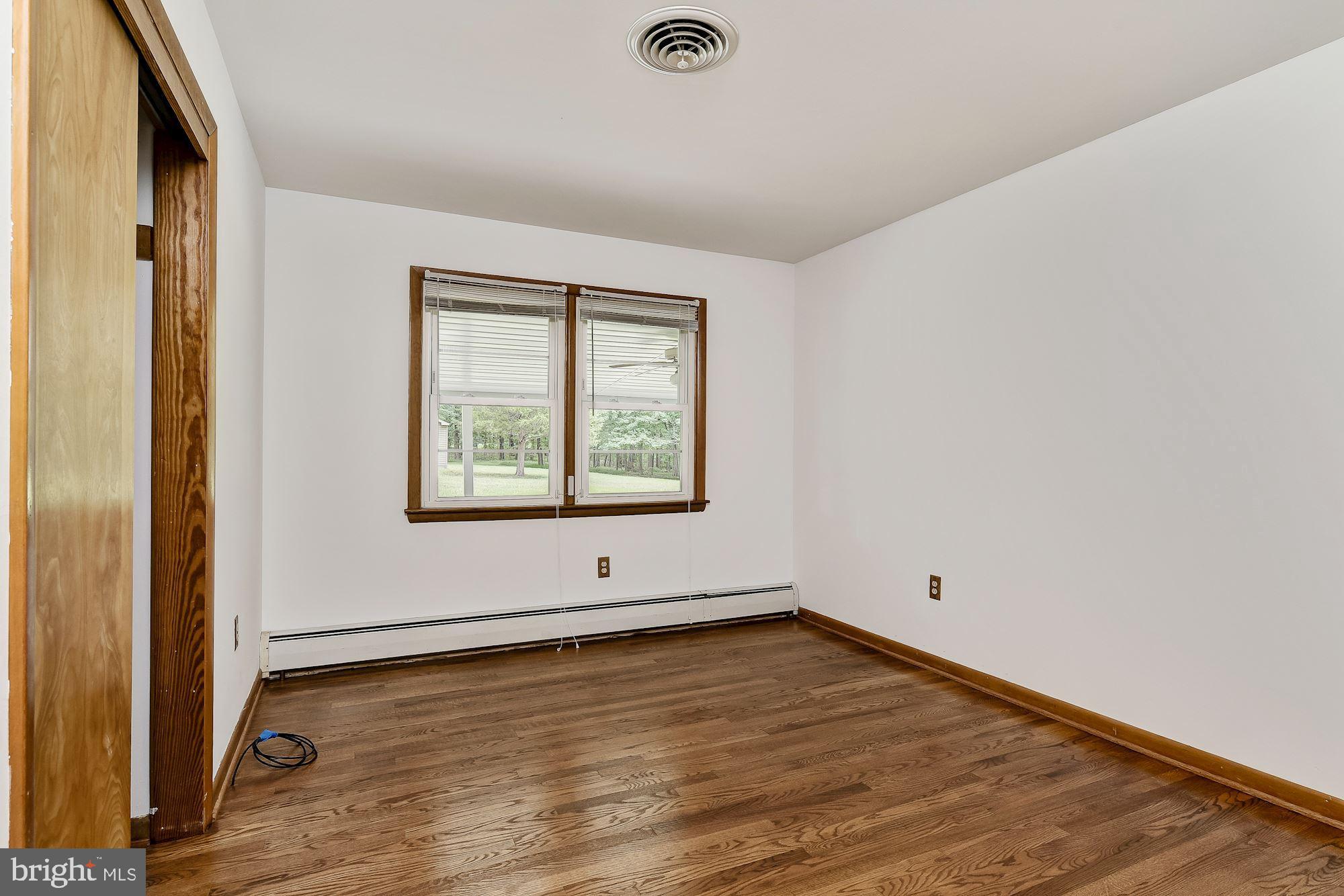 13211 Maple Grove Road Reisterstown, MD 21136 - Photo 19 of 38 Bedroom