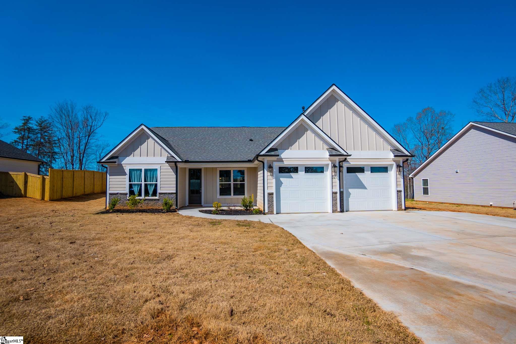 31 Groce Meadow Road Taylors, SC 29687 - Photo 1 of 30 Gallery Image 1