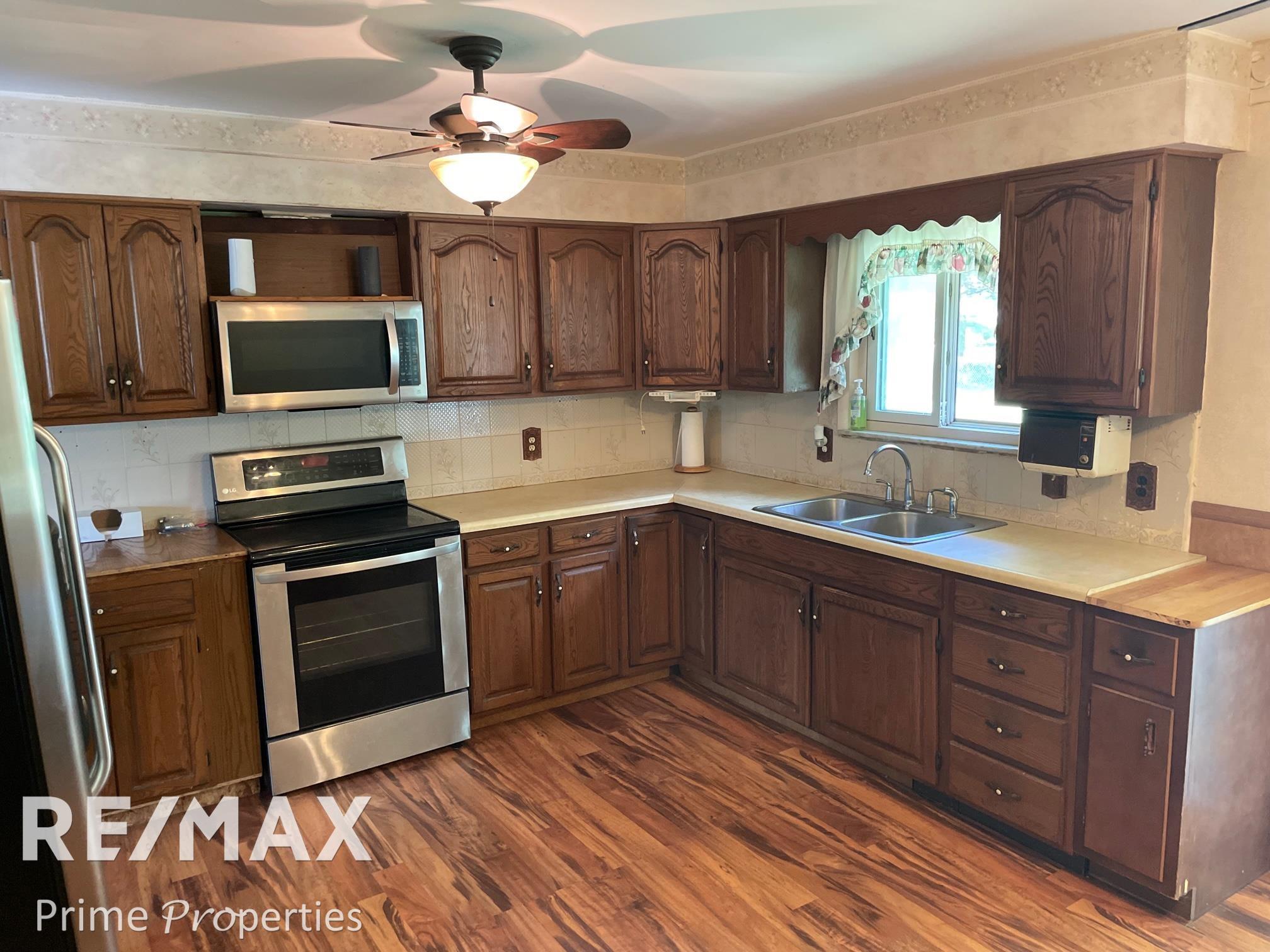 1418 West Willard Road Birch Run, MI 48415 - Photo 12 of 40 50147510-98b302f1-f14a-4598-bcbc-d0b02ae47bfc.JPG
