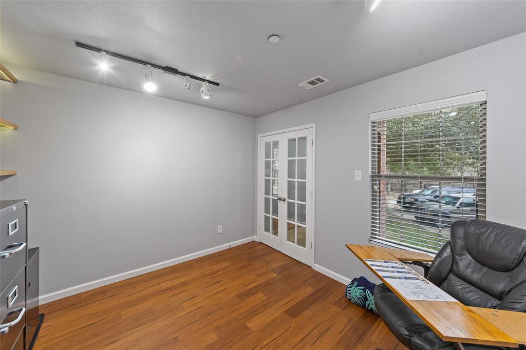 1124 Sophia Street Allen, TX 75013 - Photo 5 of 27