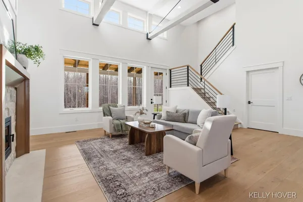 $2,100,000 | 402 Ottogan Hls Court, Byron Center, MI 49315