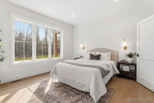 $2,100,000 | 402 Ottogan Hls Court, Byron Center, MI 49315