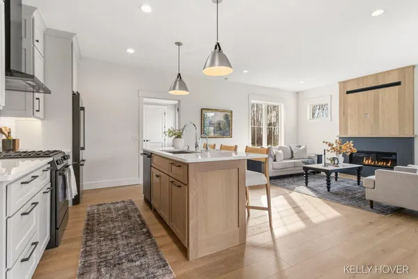 $2,100,000 | 402 Ottogan Hls Court, Byron Center, MI 49315