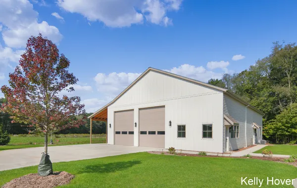 $2,100,000 | 402 Ottogan Hls Court, Byron Center, MI 49315