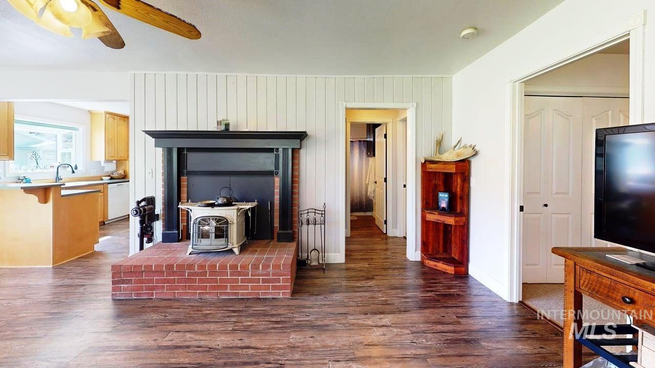 17082 Snake River Road Asotin, WA 99402 - Photo 5 of 31