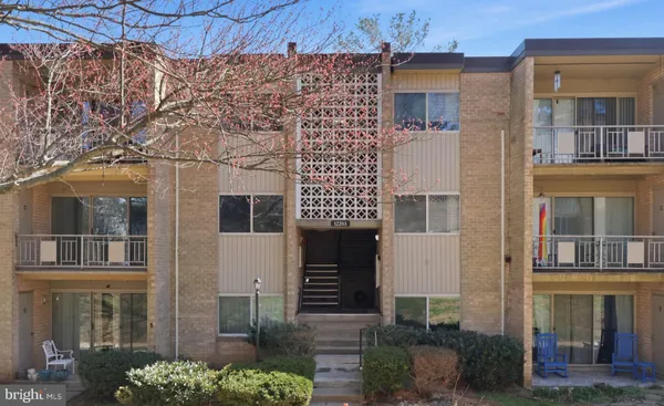 $275,000 | 12203 Academy Way, Unit 9, Rockville, MD 20852