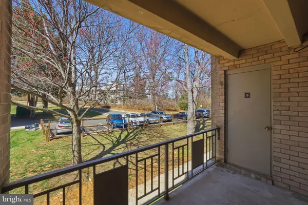 $275,000 | 12203 Academy Way, Unit 9, Rockville, MD 20852