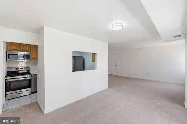 $275,000 | 12203 Academy Way, Unit 9, Rockville, MD 20852