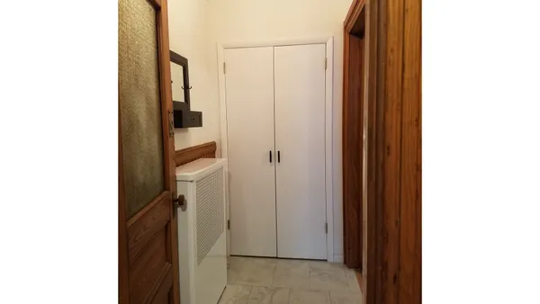 $4,600 | 474 1st Street | Park Slope