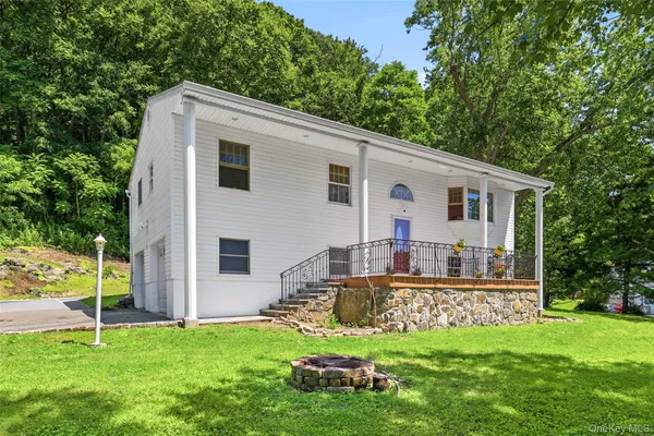 $1,049,000 | 3888 Fawn Court, Shrub Oak, NY 10588