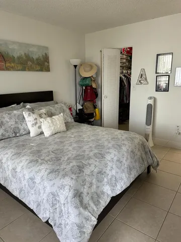 $280,000 | 8320 Northwest 8th Street, Unit 2313, Miami, FL 33126