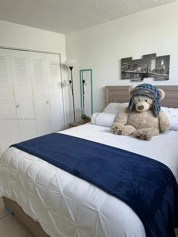 $280,000 | 8320 Northwest 8th Street, Unit 2313, Miami, FL 33126