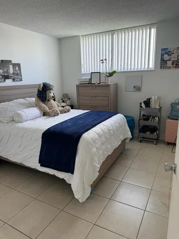 $280,000 | 8320 Northwest 8th Street, Unit 2313, Miami, FL 33126