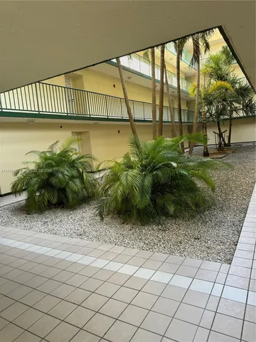 $280,000 | 8320 Northwest 8th Street, Unit 2313, Miami, FL 33126