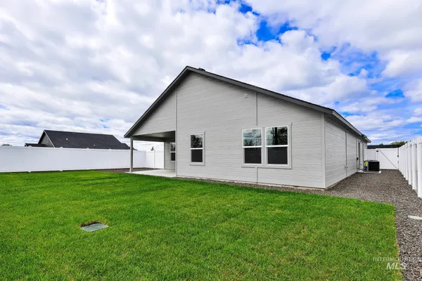 $415,000 | 320 North 12th, Parma, ID 83660