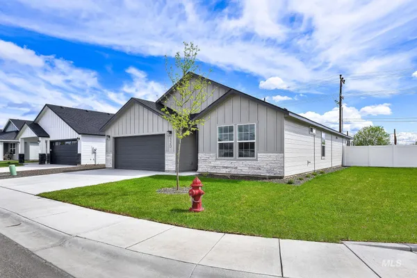 $415,000 | 320 North 12th, Parma, ID 83660