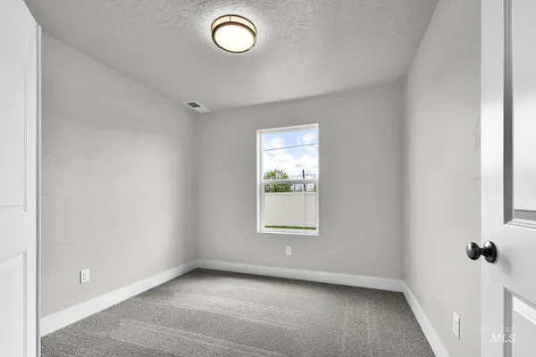 $415,000 | 320 North 12th, Parma, ID 83660