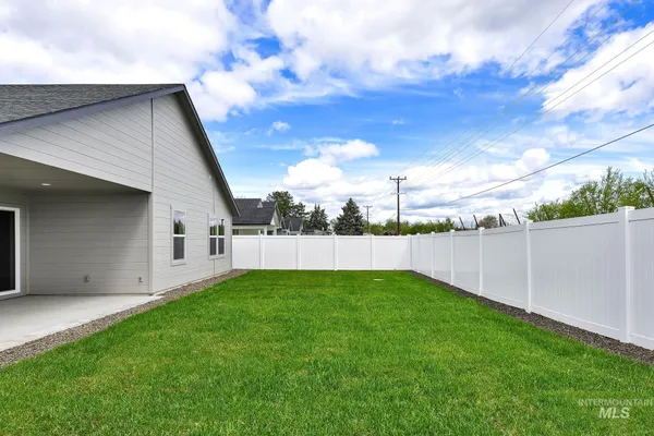 $415,000 | 320 North 12th, Parma, ID 83660