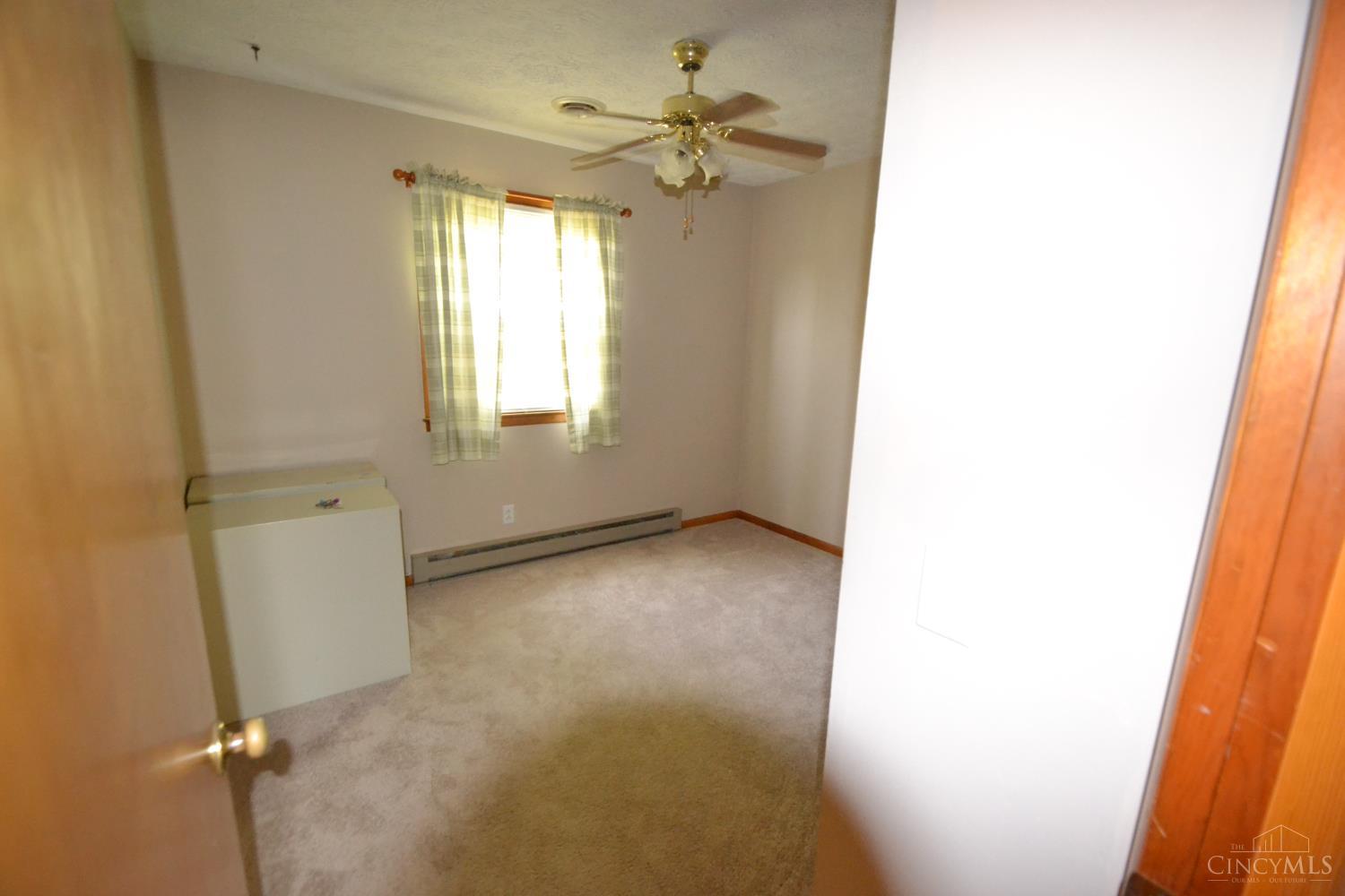 1888 Stivers Road Aberdeen, OH 45101 - Photo 12 of 21