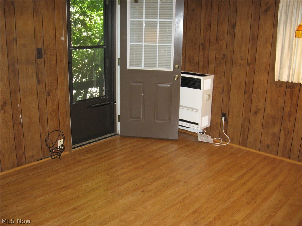857 Cambridge Road Cleveland Heights, OH 44121 - Photo 2 of 24 Gallery Image 2