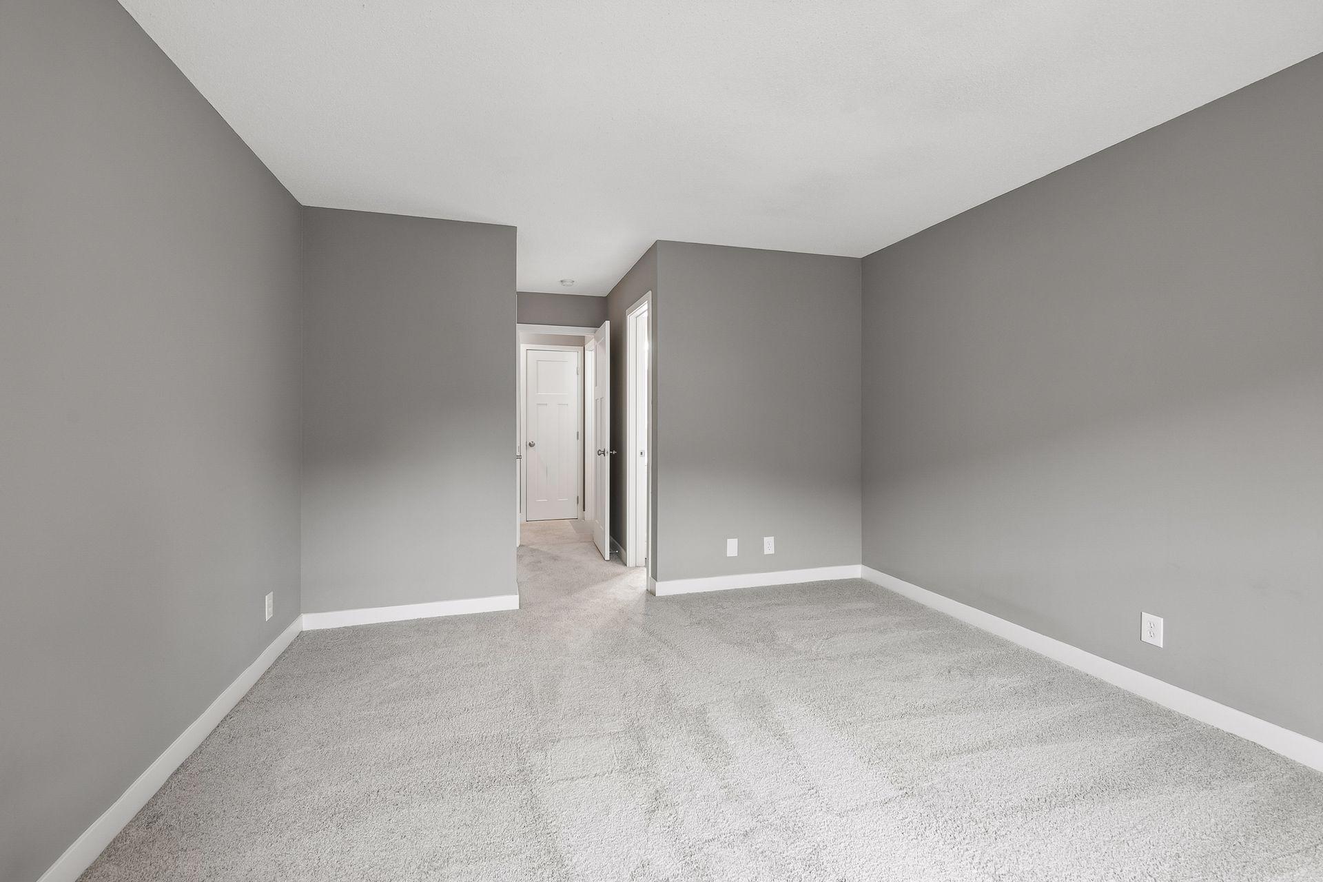 2401 Unity Avenue North Golden Valley, MN 55422 - Photo 19 of 30