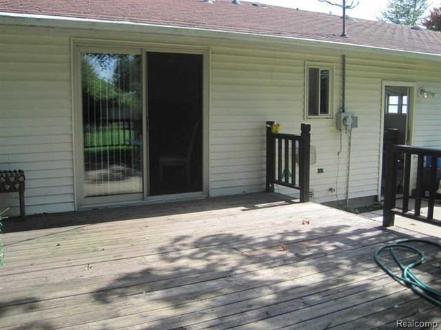 3155 Range Road Port Huron, MI 48060 - Photo 17 of 23 31213023-13.jpg