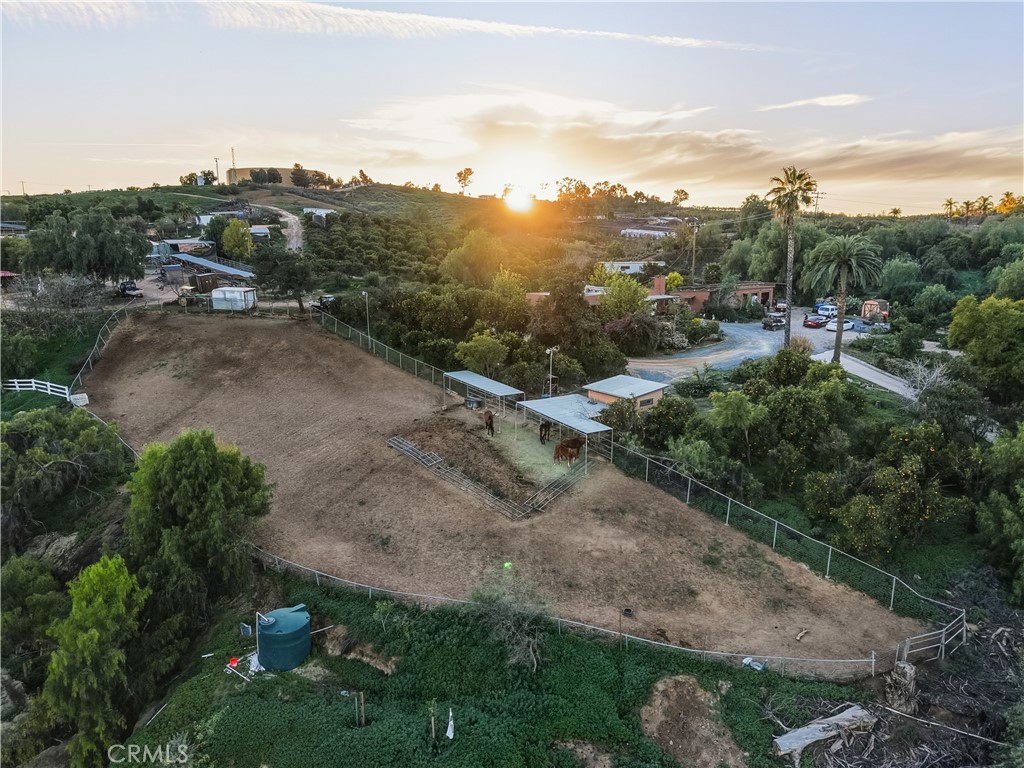 17575 Wicker Way Riverside, CA 92504 - Photo 16 of 32