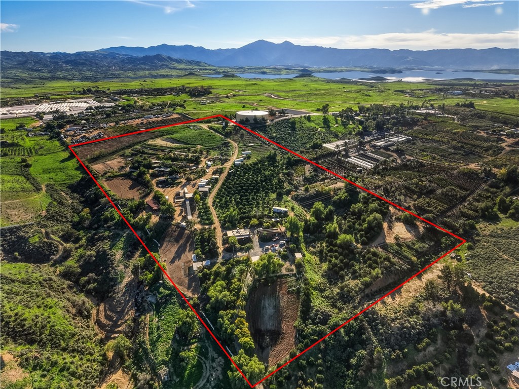 17575 Wicker Way Riverside, CA 92504 - Photo 29 of 32 a view of an outdoor space with a mountain