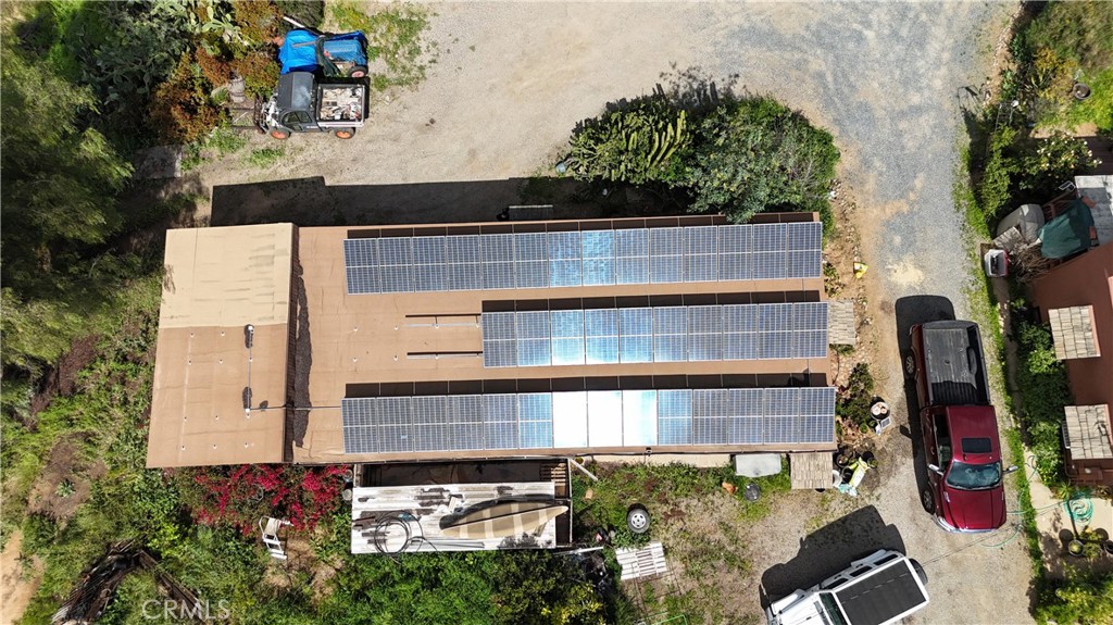 17575 Wicker Way Riverside, CA 92504 - Photo 8 of 44 a view of building and yard in the background