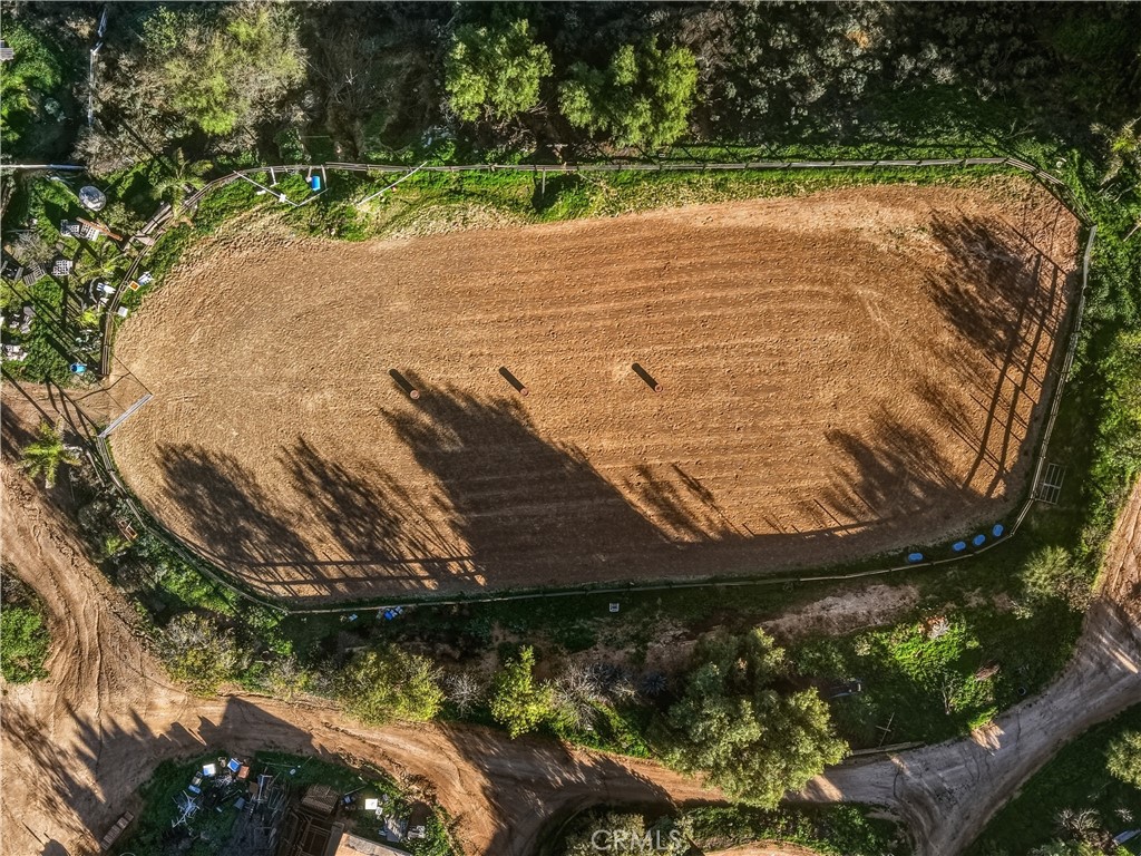 17575 Wicker Way Riverside, CA 92504 - Photo 9 of 32