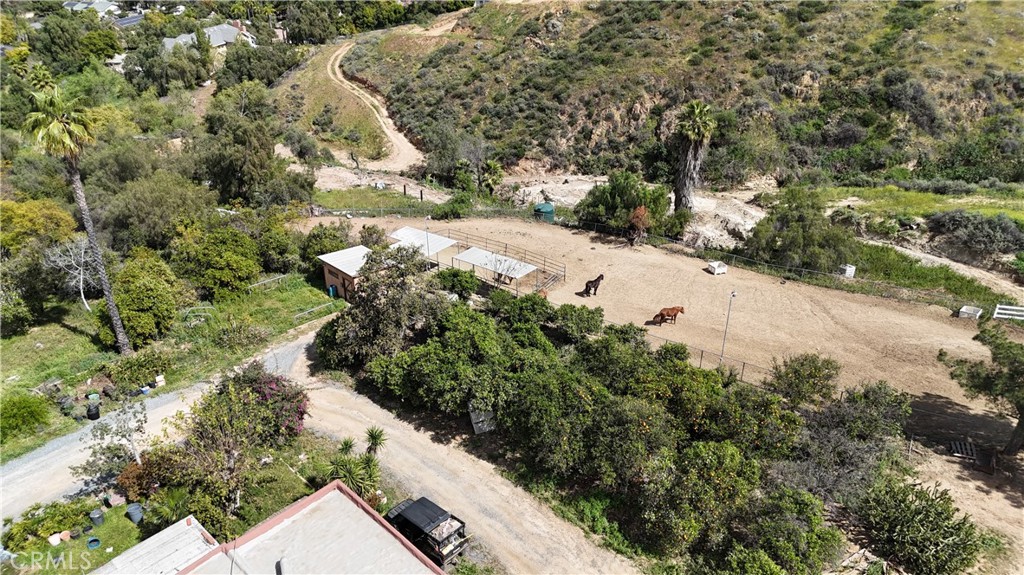 17575 Wicker Way Riverside, CA 92504 - Photo 10 of 44 a view of a pathway with a yard