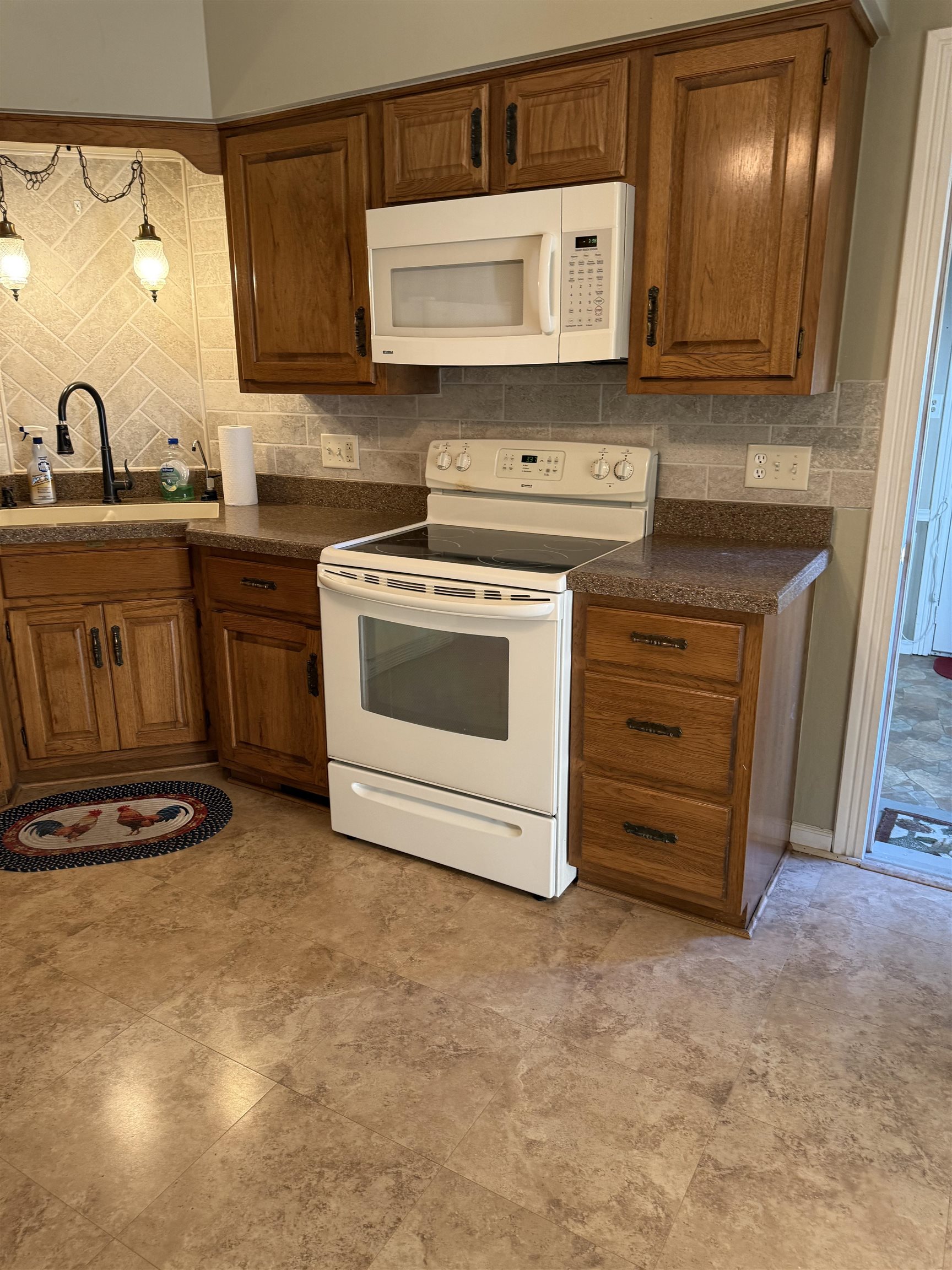 7707 Us Rte 20 West Lena, IL 61048 - Photo 17 of 41