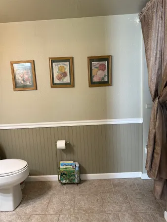 $185,000 | 7707 Us Rte 20 West, Lena, IL 61048