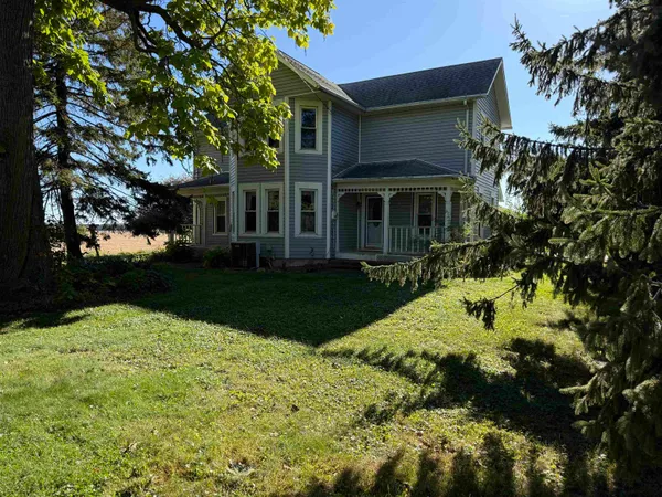 $185,000 | 7707 Us Rte 20 West, Lena, IL 61048