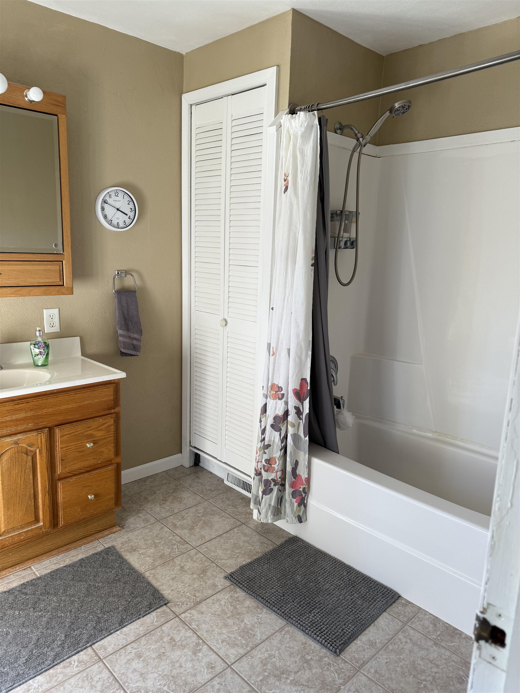 7707 Us Rte 20 West Lena, IL 61048 - Photo 5 of 41