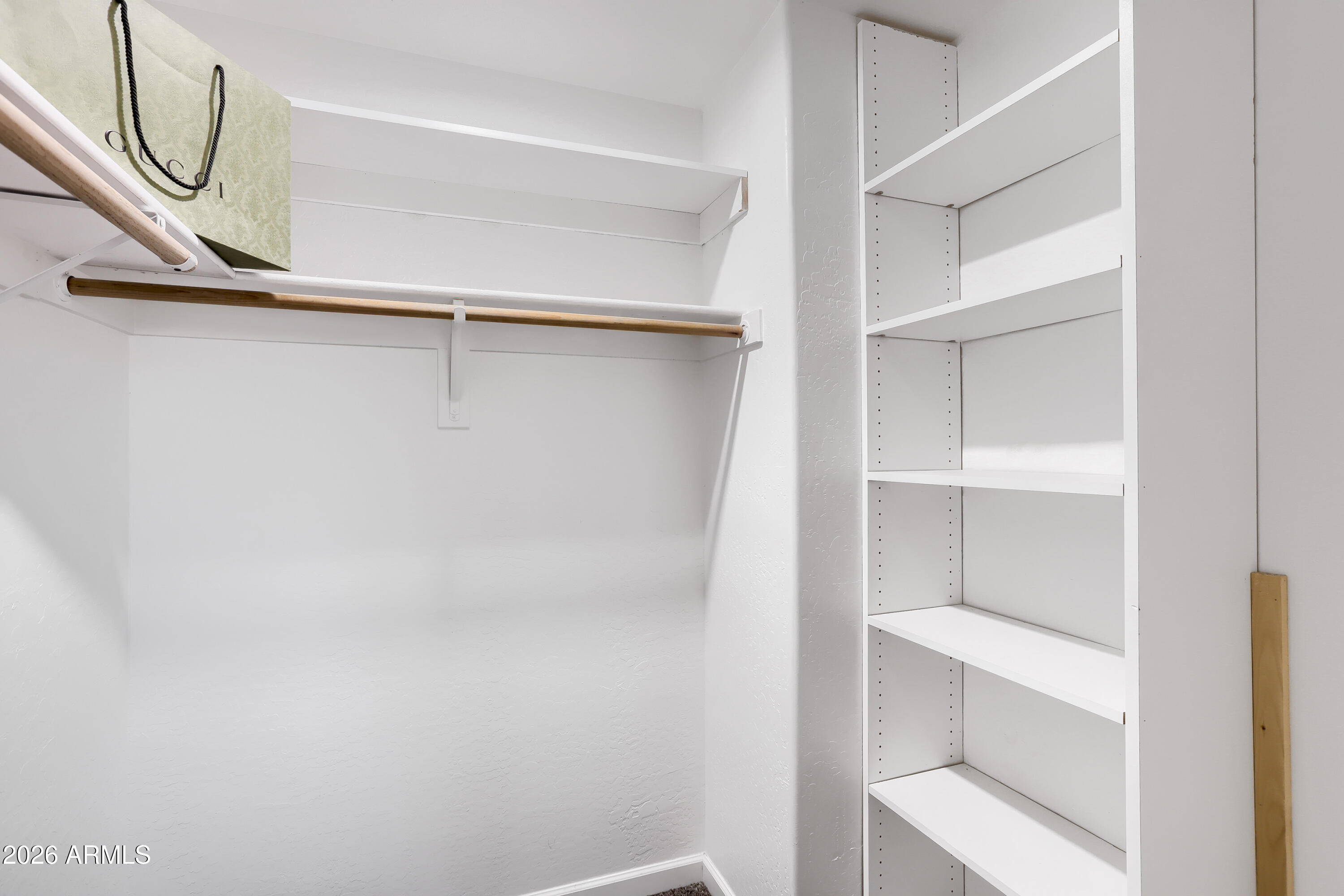 15634 North 29th Way Phoenix, AZ 85032 - Photo 21 of 33 21 Closet