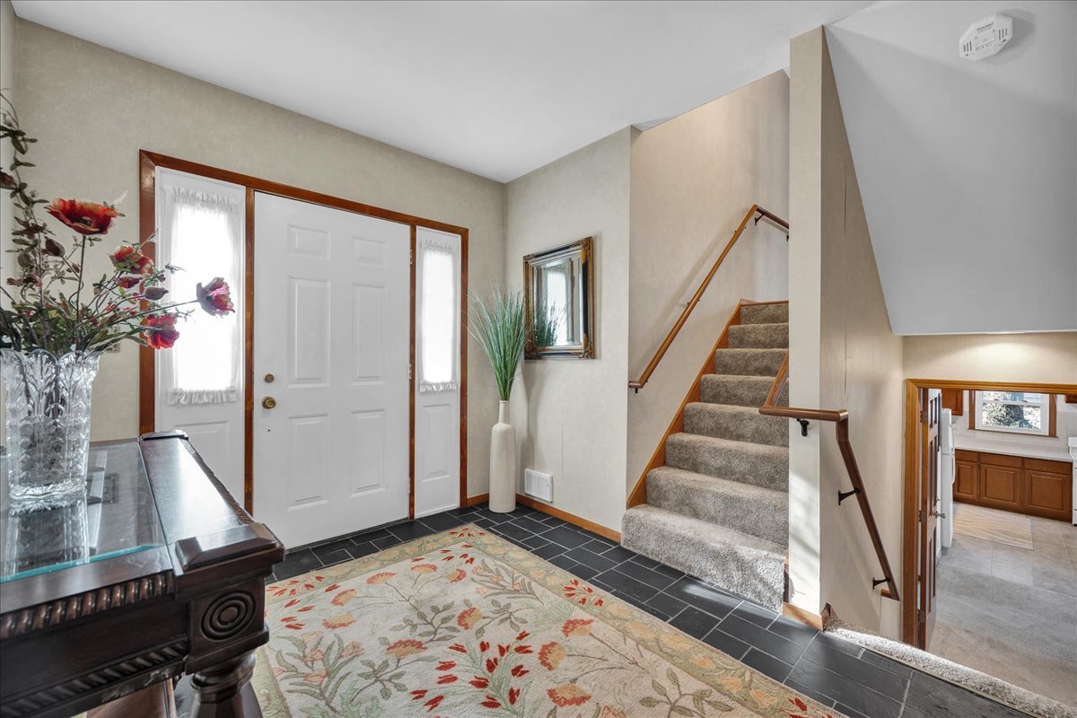 9 Linda Lane Normal, IL 61761 - Photo 6 of 54