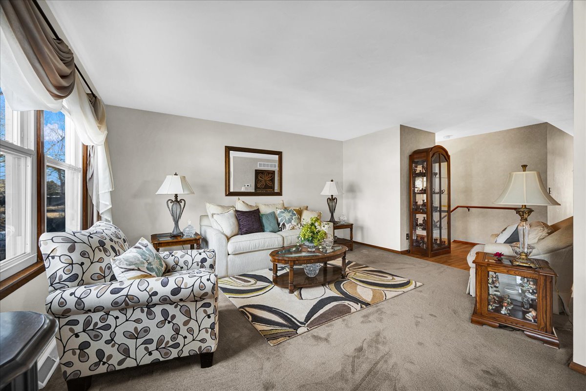 9 Linda Lane Normal, IL 61761 - Photo 9 of 54