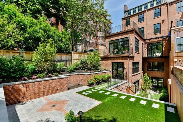 $4,835,000 | 5 Joy Street, Unit I, Boston, MA 02108