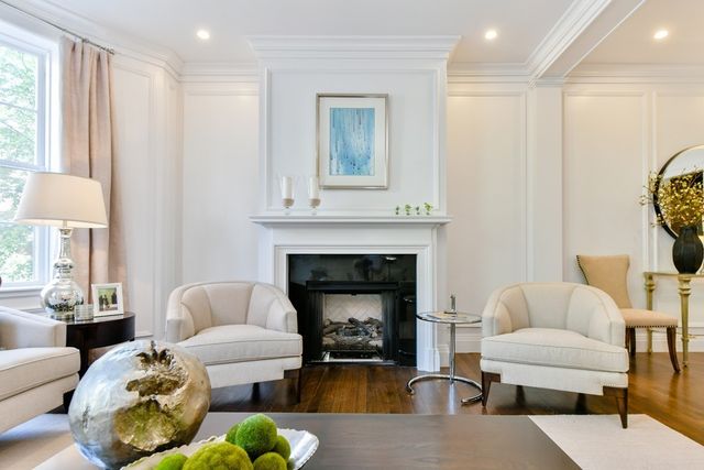 $4,835,000 | 5 Joy Street, Unit I, Boston, MA 02108