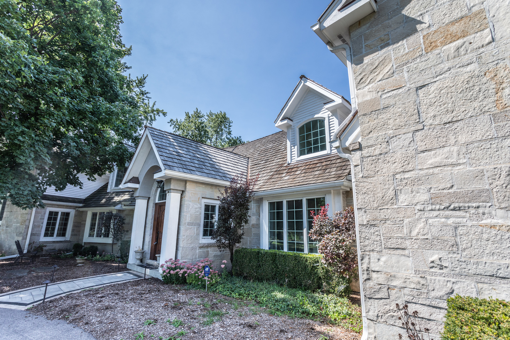 854 Braeburn Road Inverness, IL 60067 - Photo 8 of 81