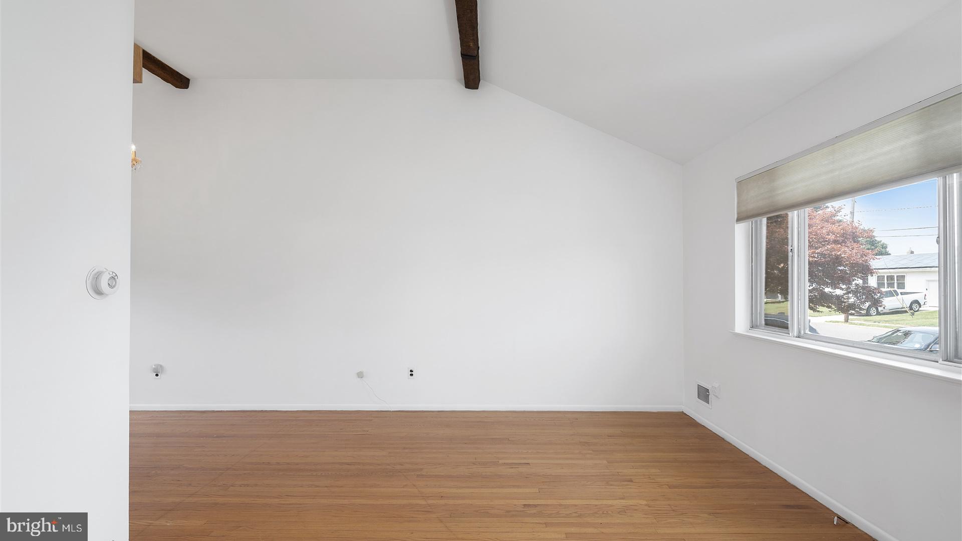 32 Elmont Road Hamilton, NJ 08610 - Photo 5 of 25 Gallery Image 5