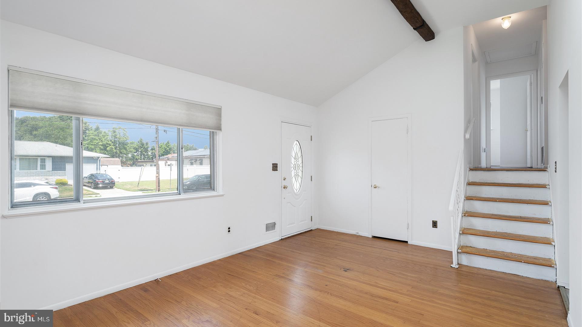 32 Elmont Road Hamilton, NJ 08610 - Photo 6 of 25 Gallery Image 6
