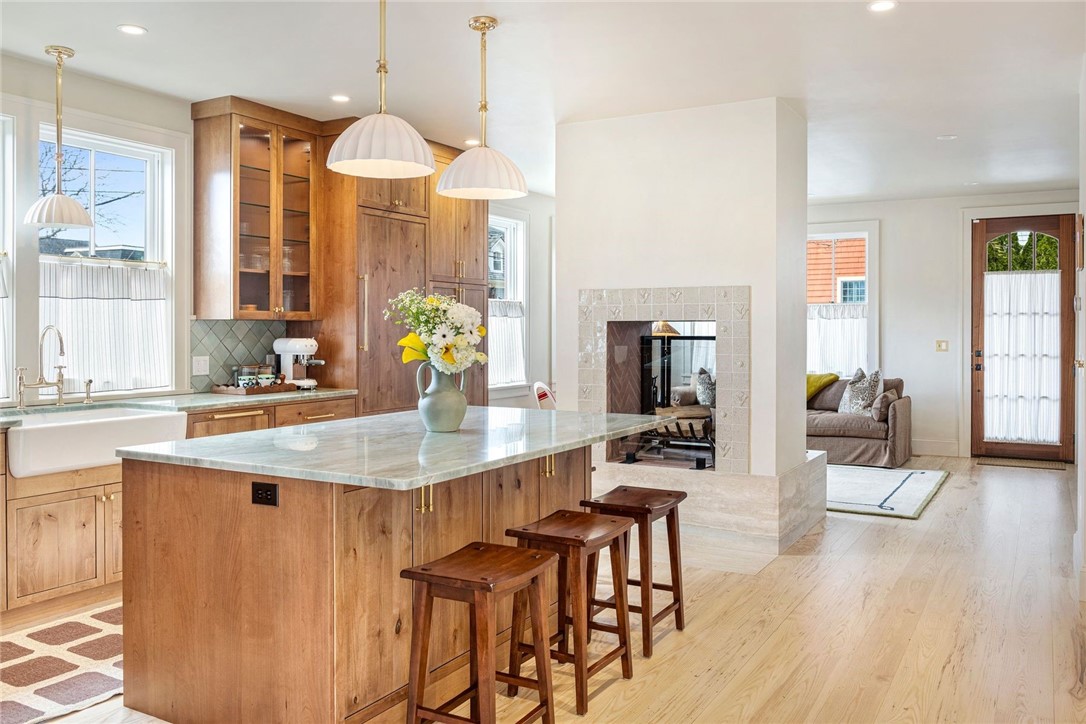 49 3rd Street Newport, RI 02840 - Photo 12 of 49
