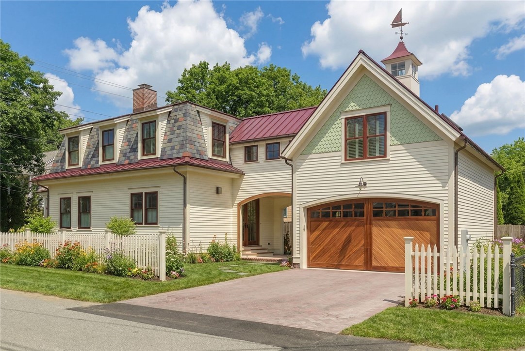 49 3rd Street Newport, RI 02840 - Photo 2 of 49