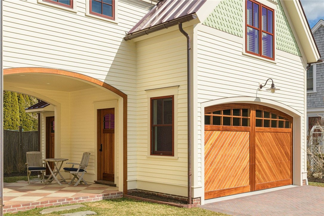49 3rd Street Newport, RI 02840 - Photo 4 of 49