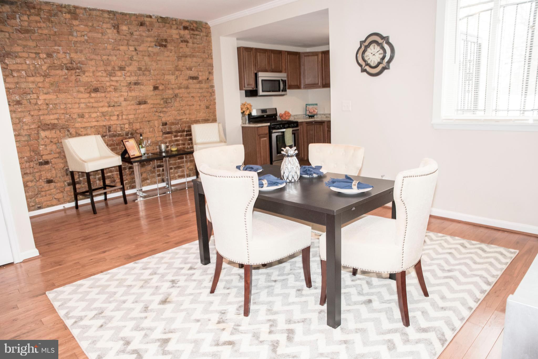 624 Wicklow Road Baltimore, MD 21229 - Photo 11 of 26 Dining Room